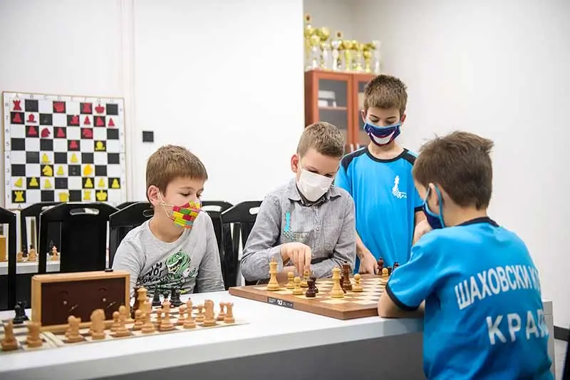 Школа шаха за децу